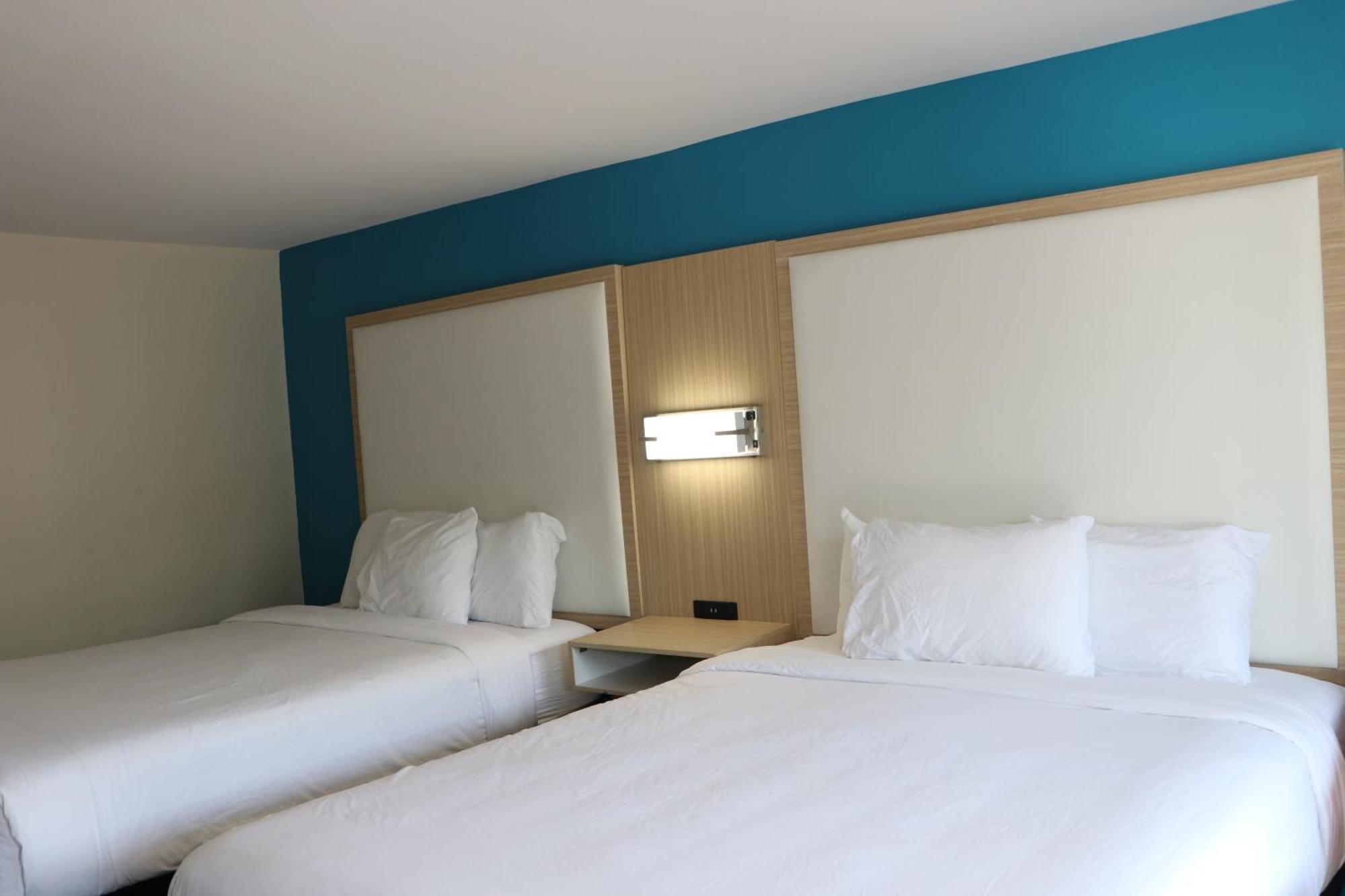 Sunbird Cape Cod Annex Hotel West Yarmouth Exterior photo